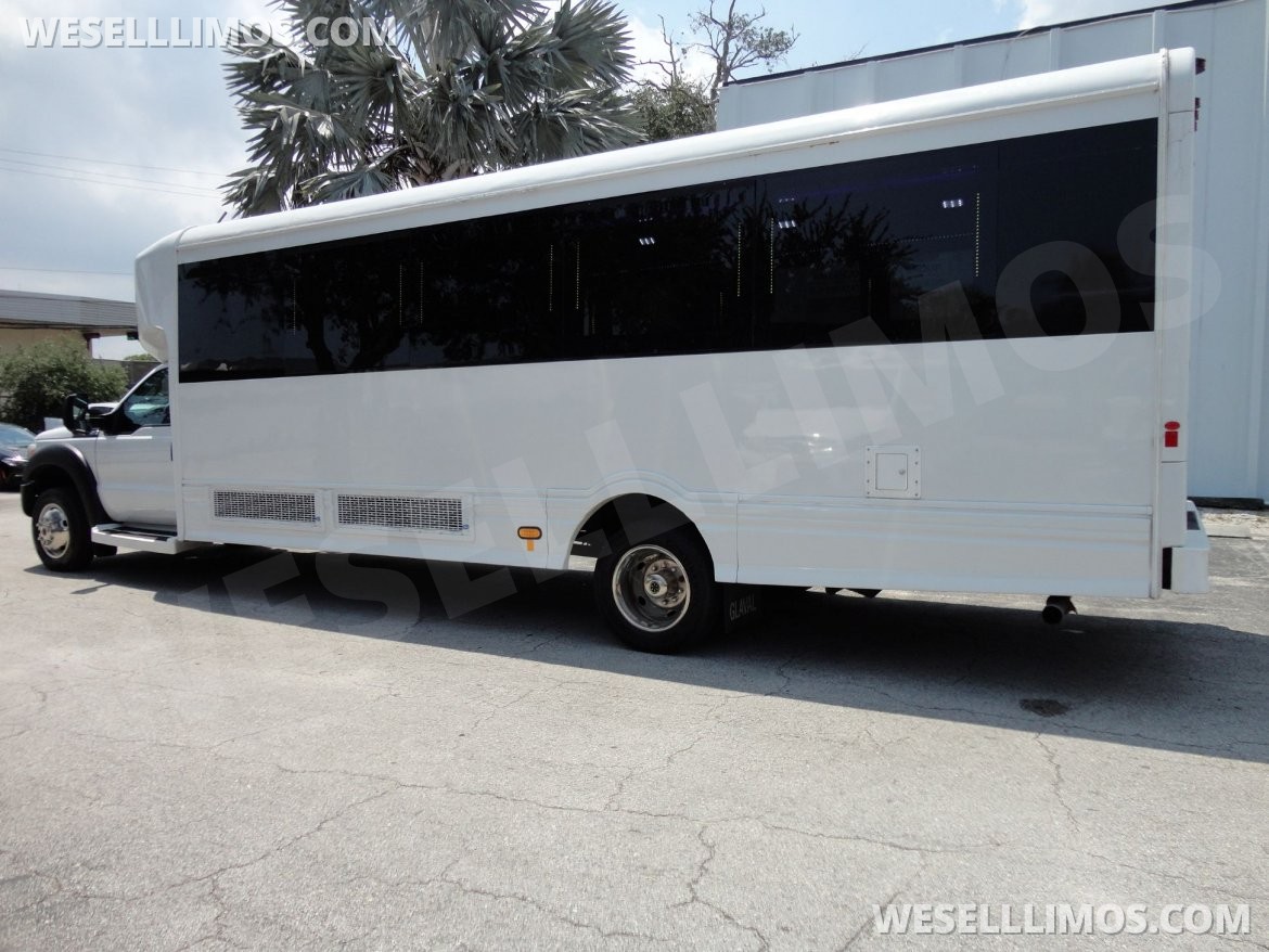 Photo of Limo Bus for sale: 2015 Ford F550 by LGE Coachworks