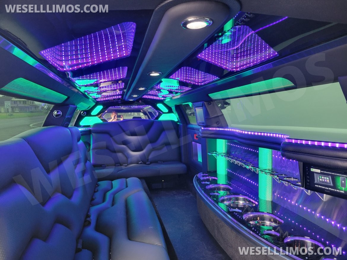 Photo of Limousine for sale: 2023 Chrysler 300 140&quot; by Pinnacle