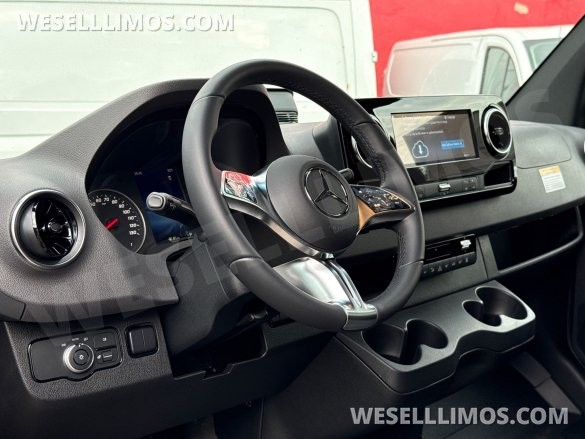 2025 Brand New Mercedes-Benz Sprinter Sprinter