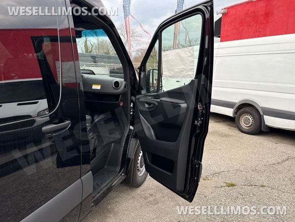 2025 Brand New Mercedes-Benz Sprinter Sprinter