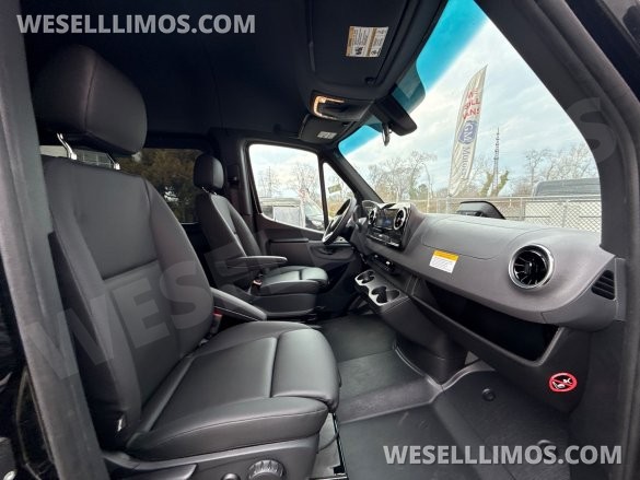 2025 Brand New Mercedes-Benz Sprinter Sprinter