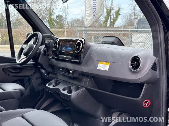 2025 Brand New Mercedes-Benz Sprinter Sprinter