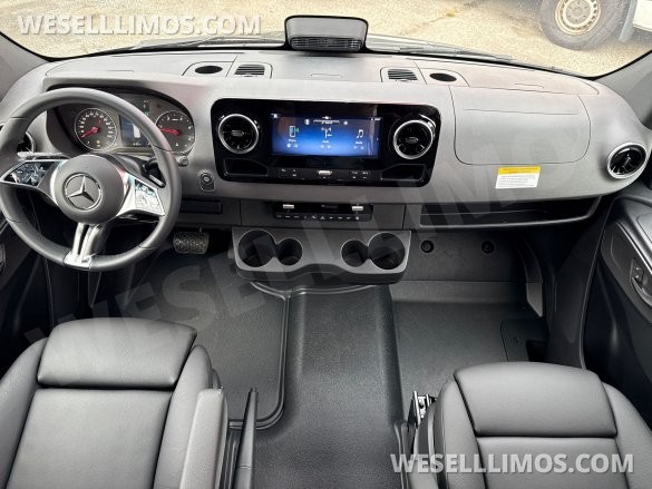 2025 Brand New Mercedes-Benz Sprinter Sprinter