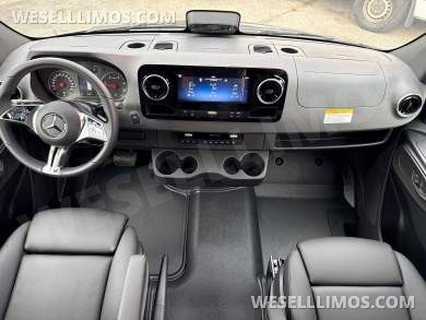 2025 Brand New Mercedes-Benz Sprinter Sprinter