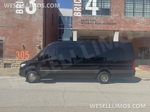 2022 Mercedes-Benz 9 Passenger VIP JET Sprinter for Sale in Springfield, MO - Photo 3