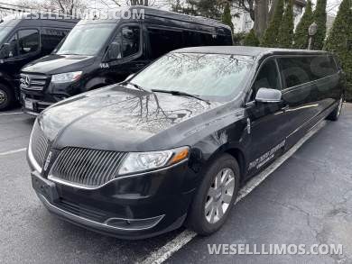 2014 Lincoln MKT Limousine for Sale in Babylon, NY - Main Photo