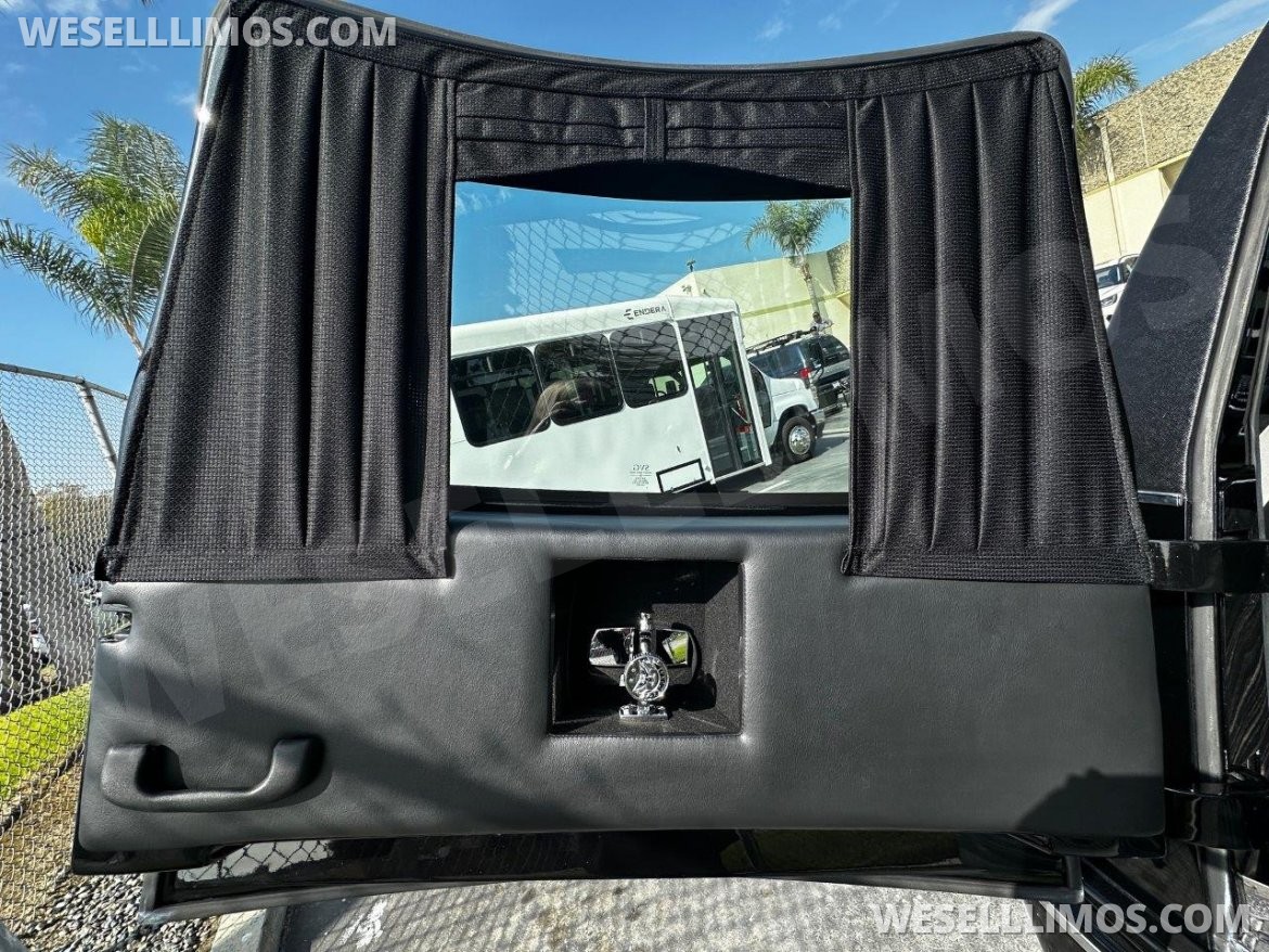 Photo of Funeral for sale: 2024 Cadillac XT5 Heritage by Federal Coach