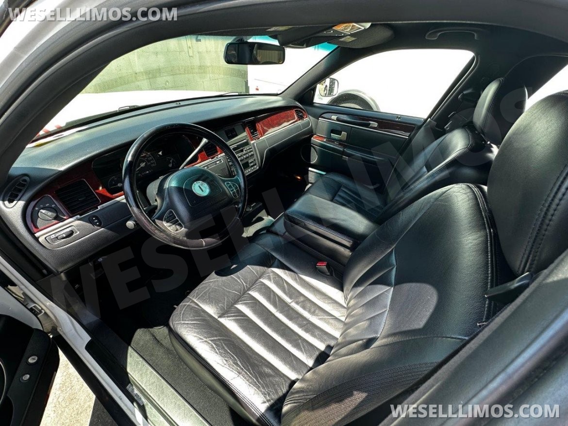 Photo of Limousine for sale: 2004 Lincoln Town Car 6-Door Limo by LCW