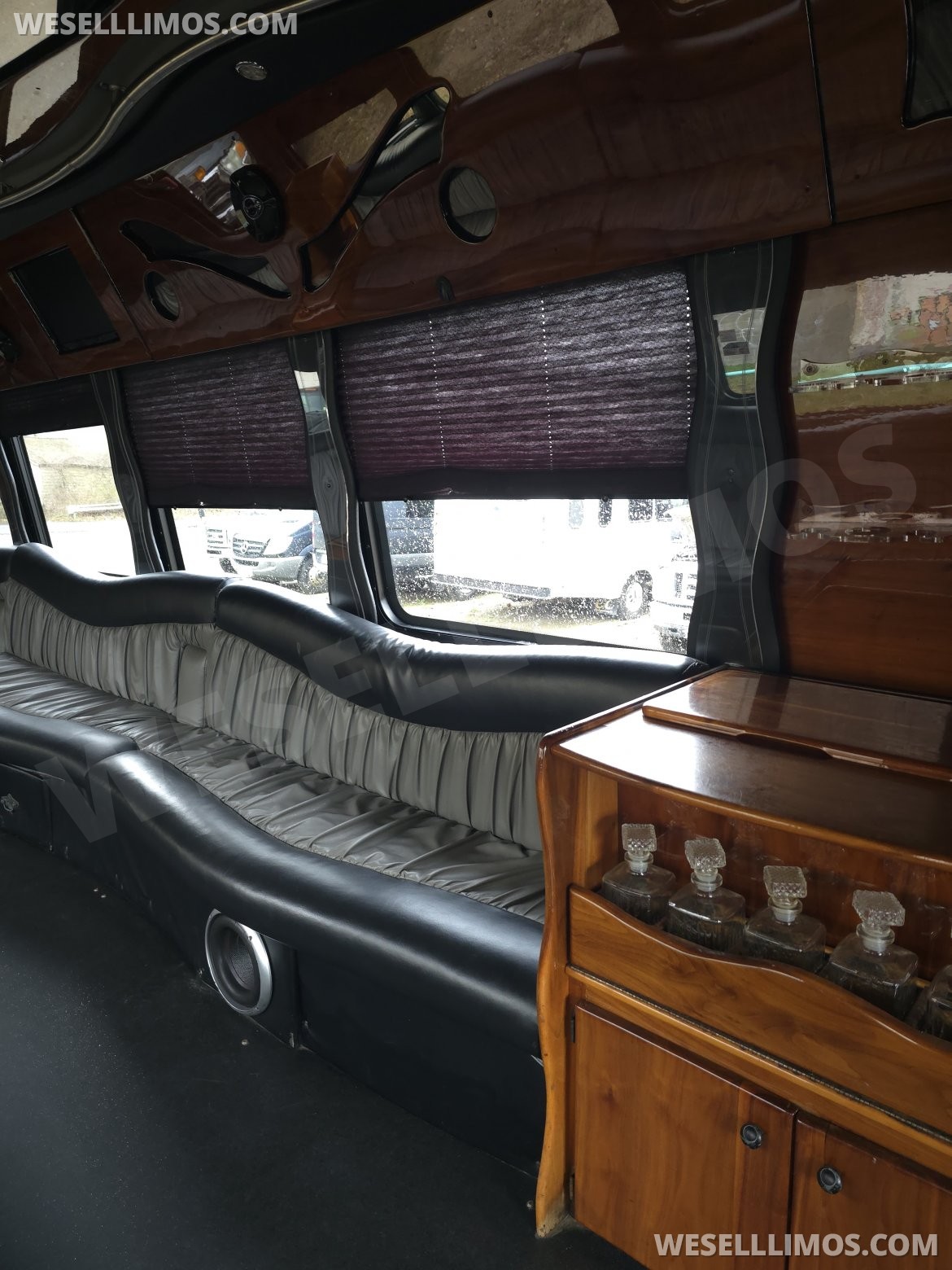 Photo of Limo Bus for sale: 2011 Freightliner M2 Party Bus 39&quot;