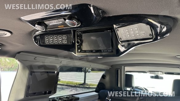 2015 cabot lincoln mkt limousine