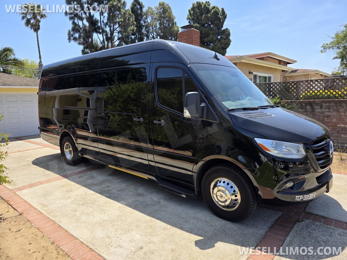 Sprinter for Sale in Los Angeles, CA - Photo 10