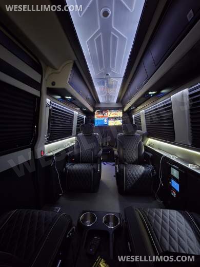 New and used Mercedes-Benz Sprinters For Sale | WeSellSprinters.com