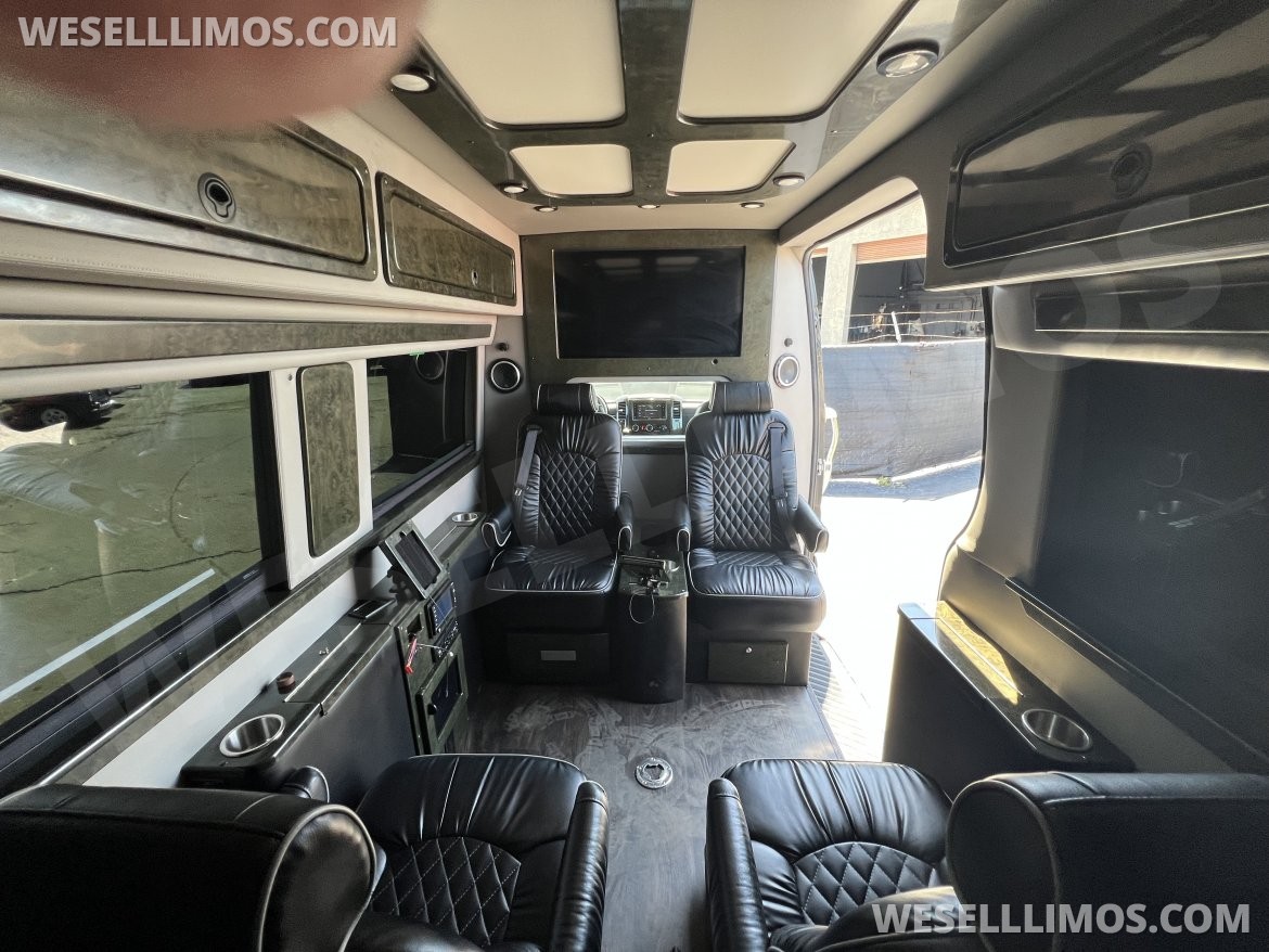 Sprinter for Sale in Pinellas Park, FL - Photo 14