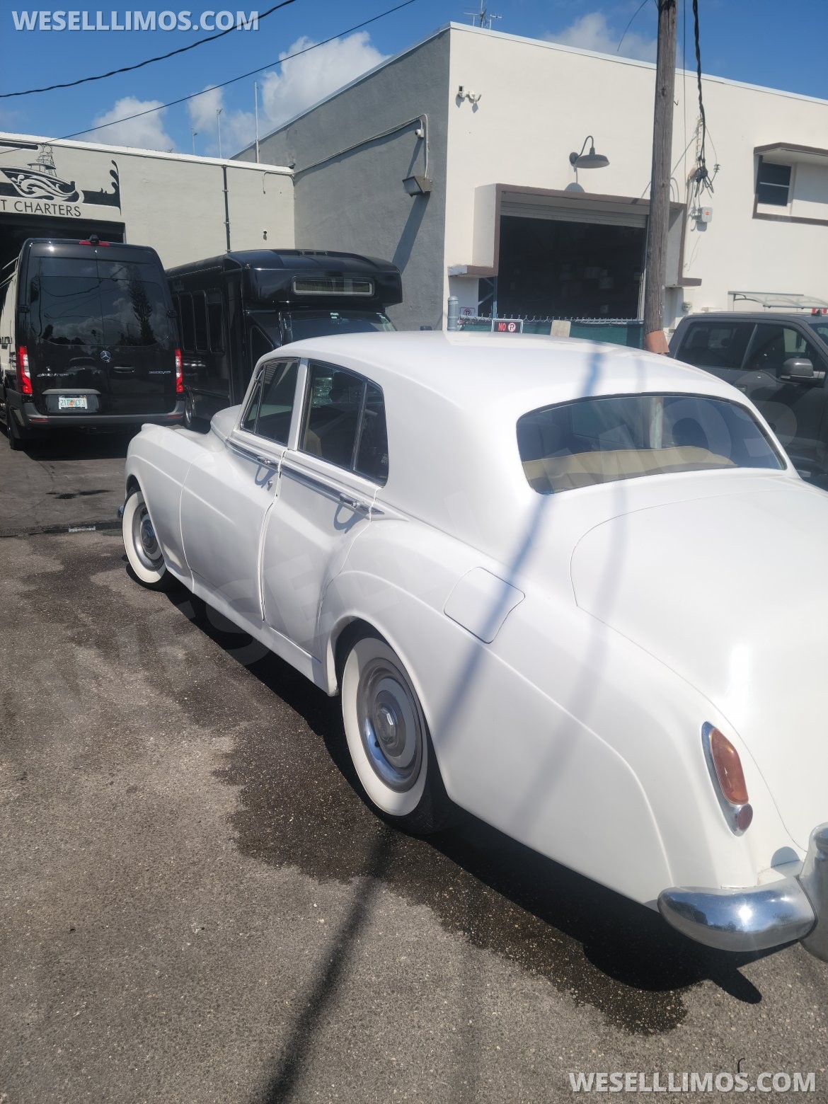 Photo of Antique for sale: 1961 Bentley S2 by Bentley