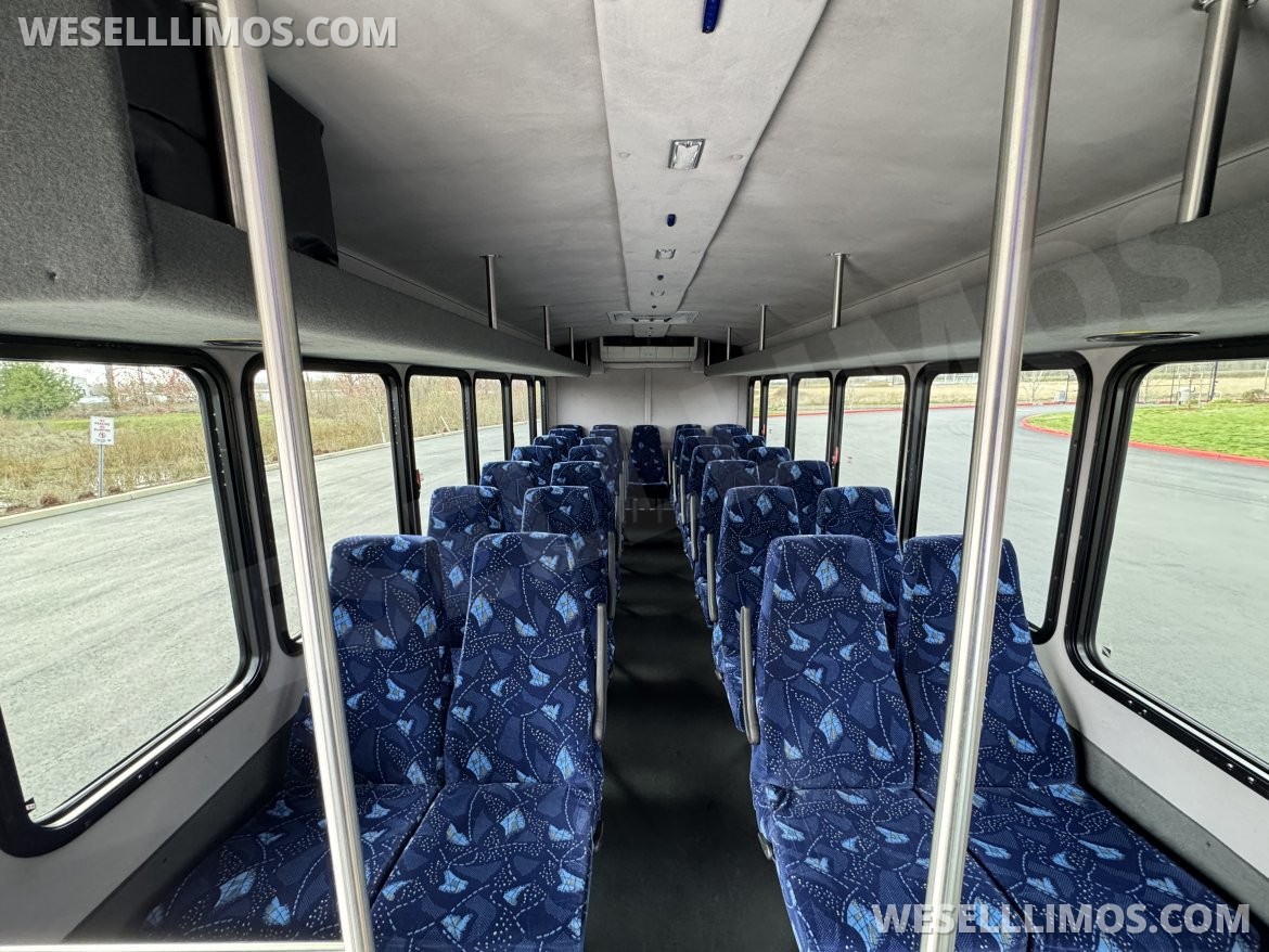 Shuttle Bus for Sale in Troutdale, OR - Photo 11