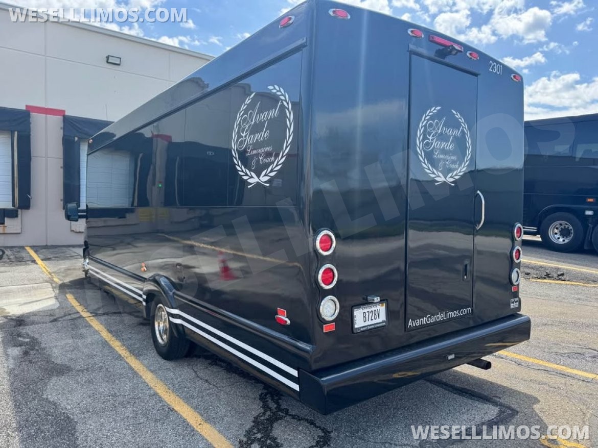 Executive Shuttle for Sale in Indianapolis, IN - Photo 5