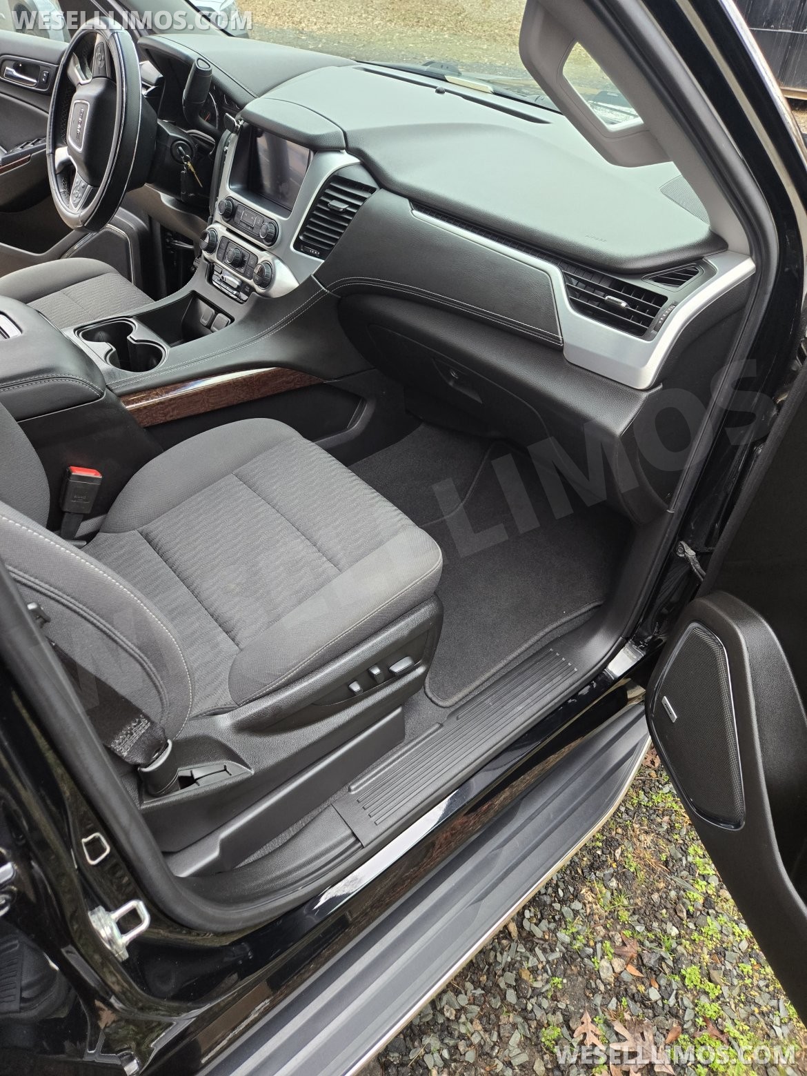 Photo of SUV for sale: 2019 GMC Yukon by Springfield Coach