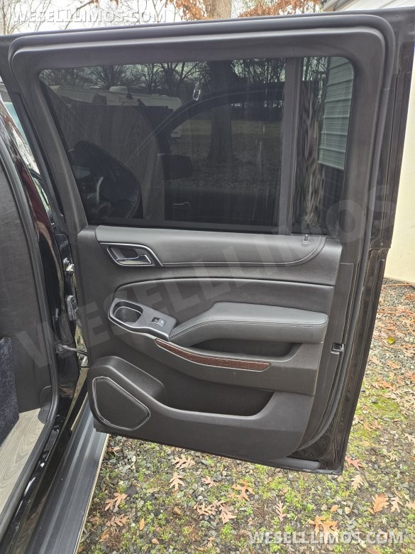 2019 Springfield Coach GMC Yukon SUV