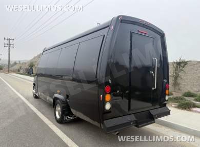 2018 12k Miles First Class Coachworks Riverside California Ford E450 Limo Bus