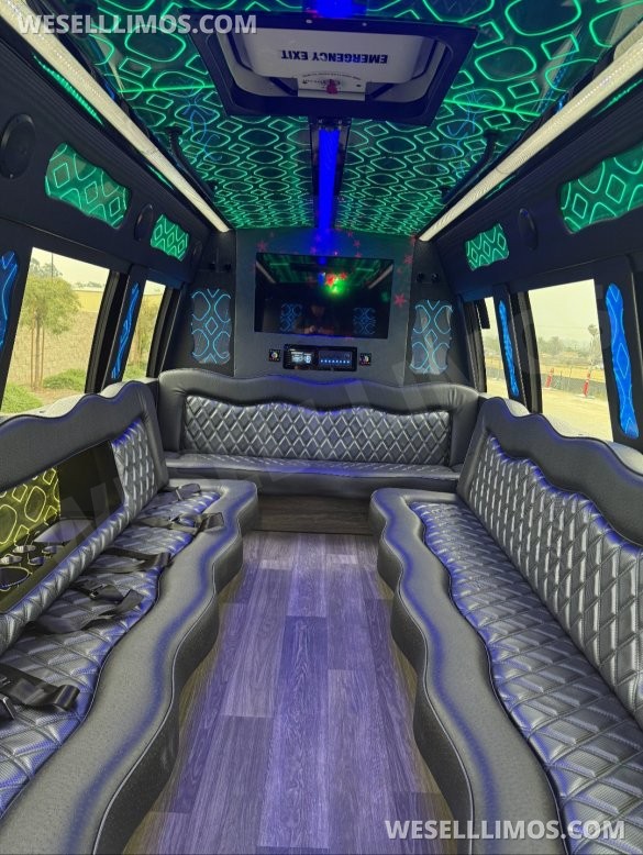 2018 12k Miles First Class Coachworks Riverside California Ford E450 Limo Bus