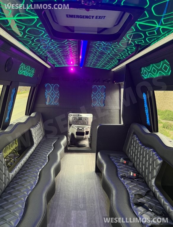 2018 12k Miles First Class Coachworks Riverside California Ford E450 Limo Bus