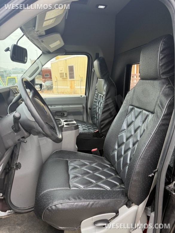 2018 12k Miles First Class Coachworks Riverside California Ford E450 Limo Bus