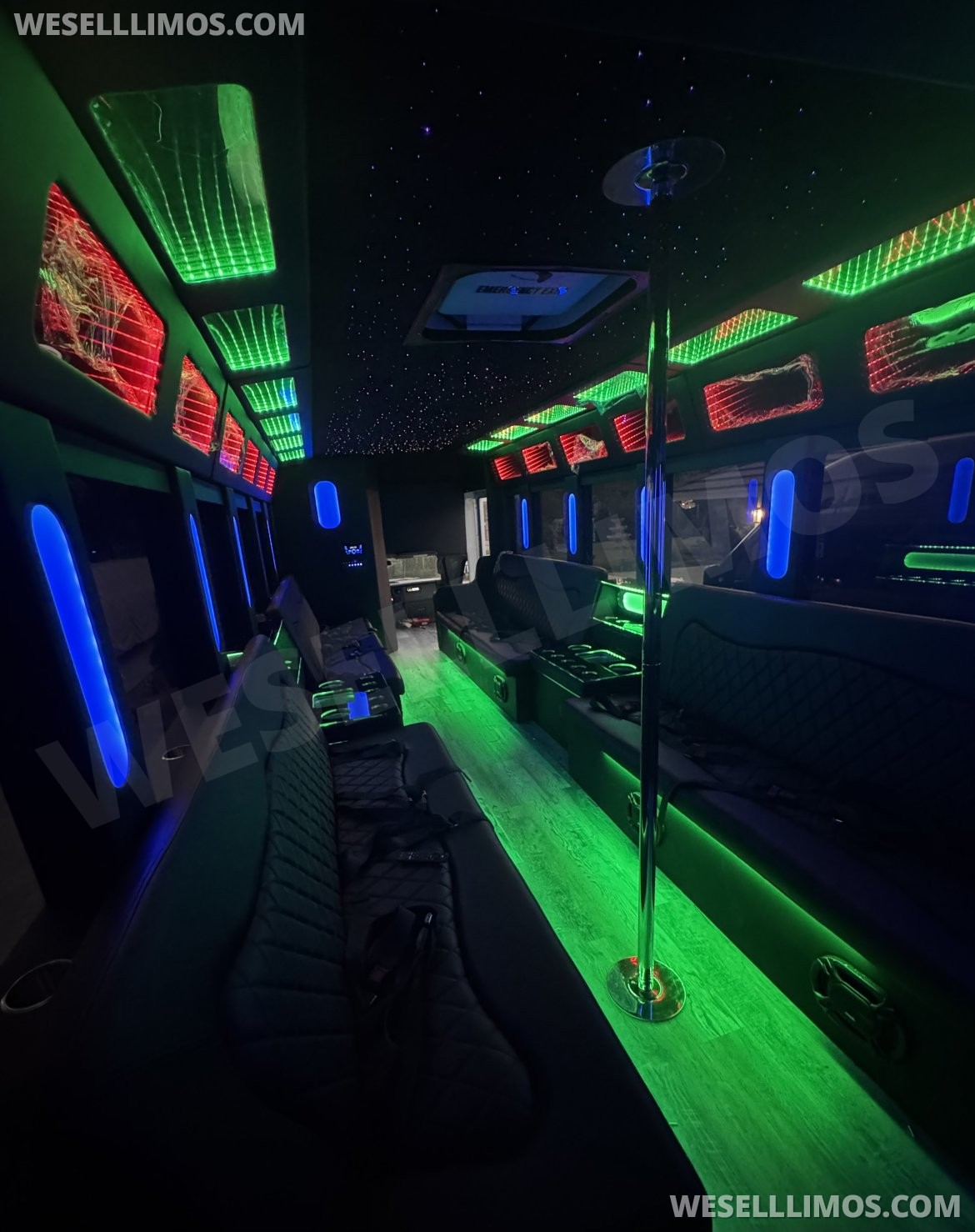 Photo of Limousine for sale: 2018 Ford F550 by Starcraft