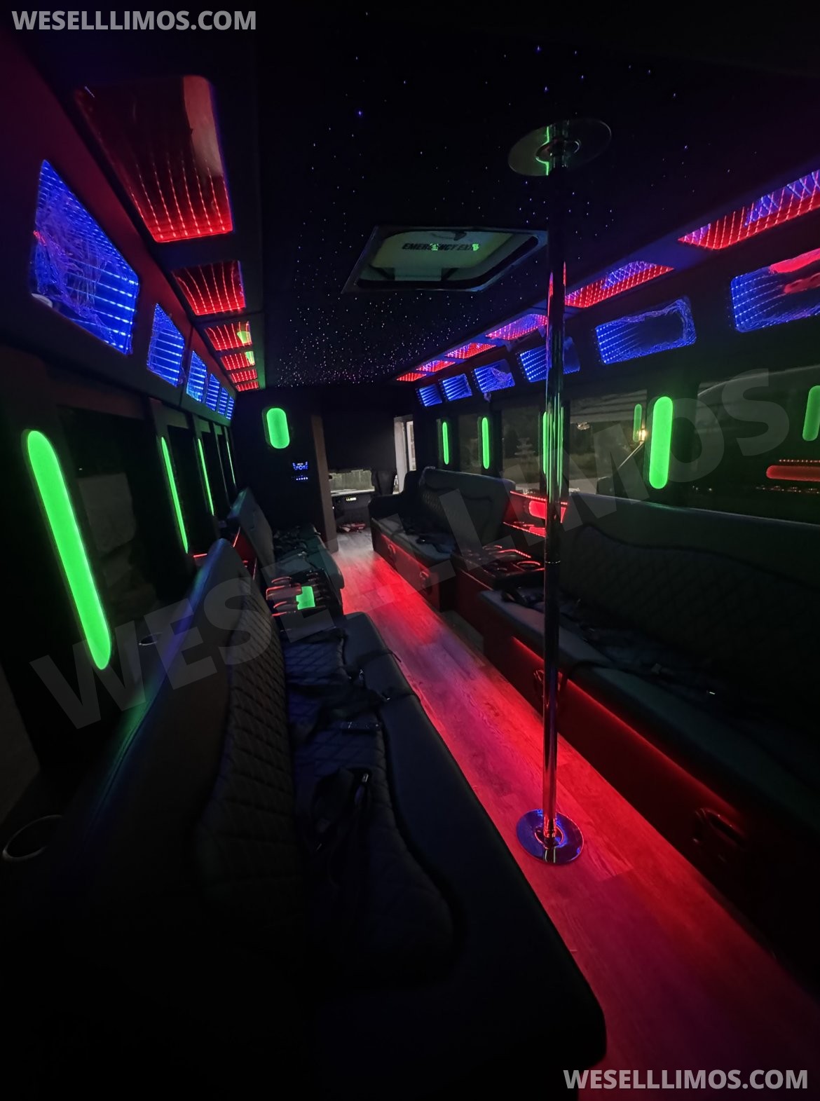 Photo of Limousine for sale: 2018 Ford F550 by Starcraft