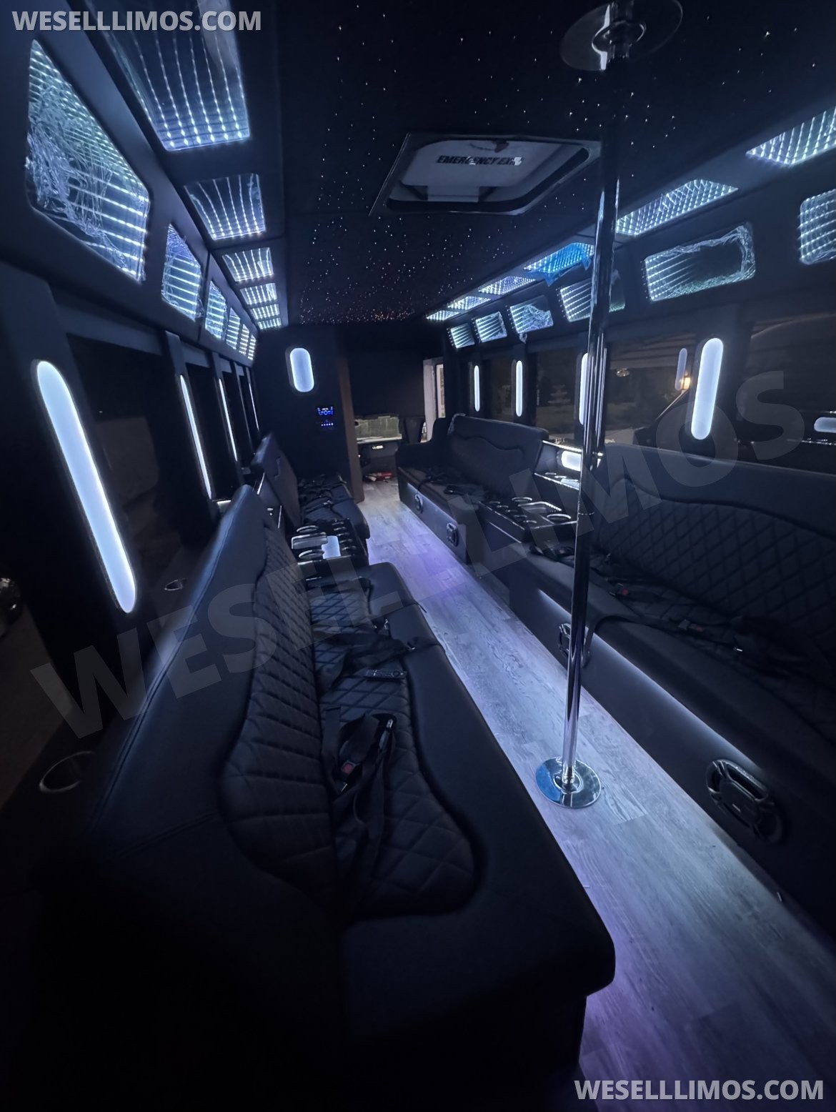 Photo of Limousine for sale: 2018 Ford F550 by Starcraft