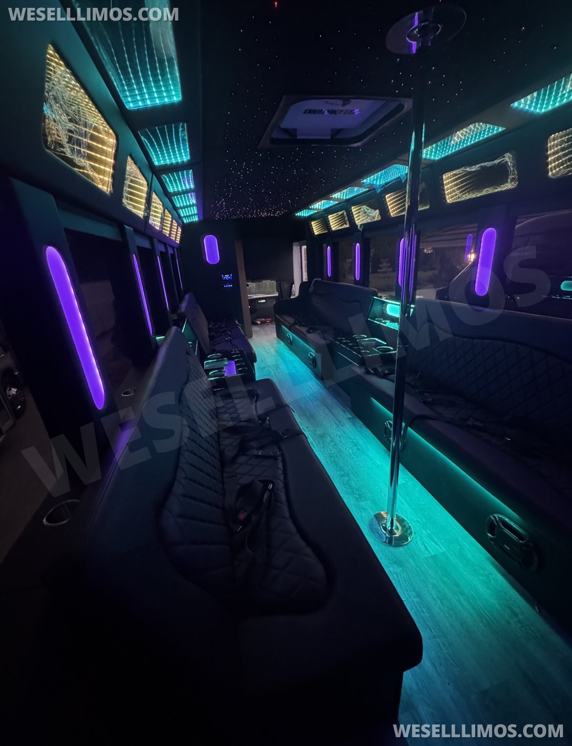 Photo of Limousine for sale: 2018 Ford F550 by Starcraft