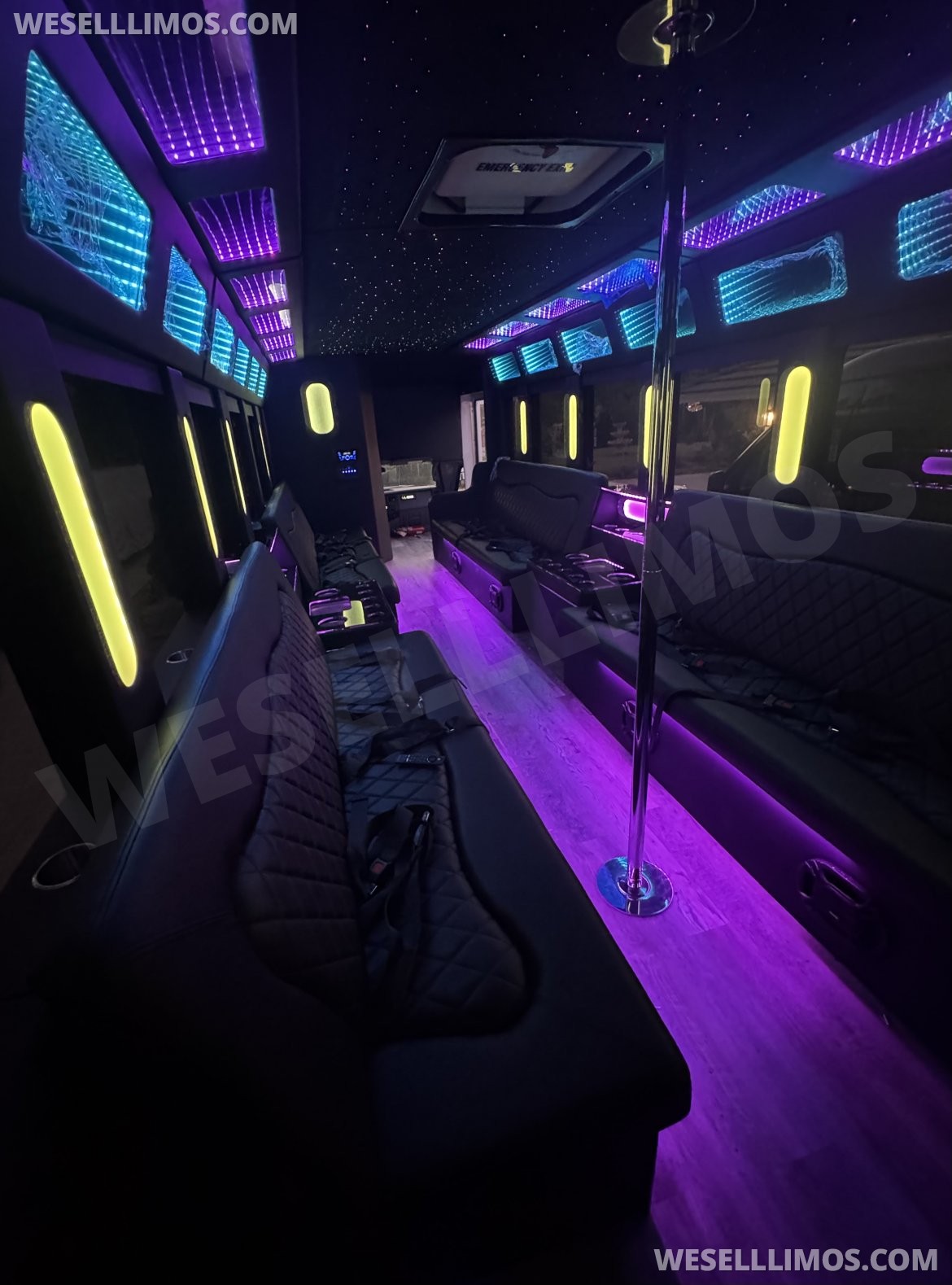 Photo of Limousine for sale: 2018 Ford F550 by Starcraft