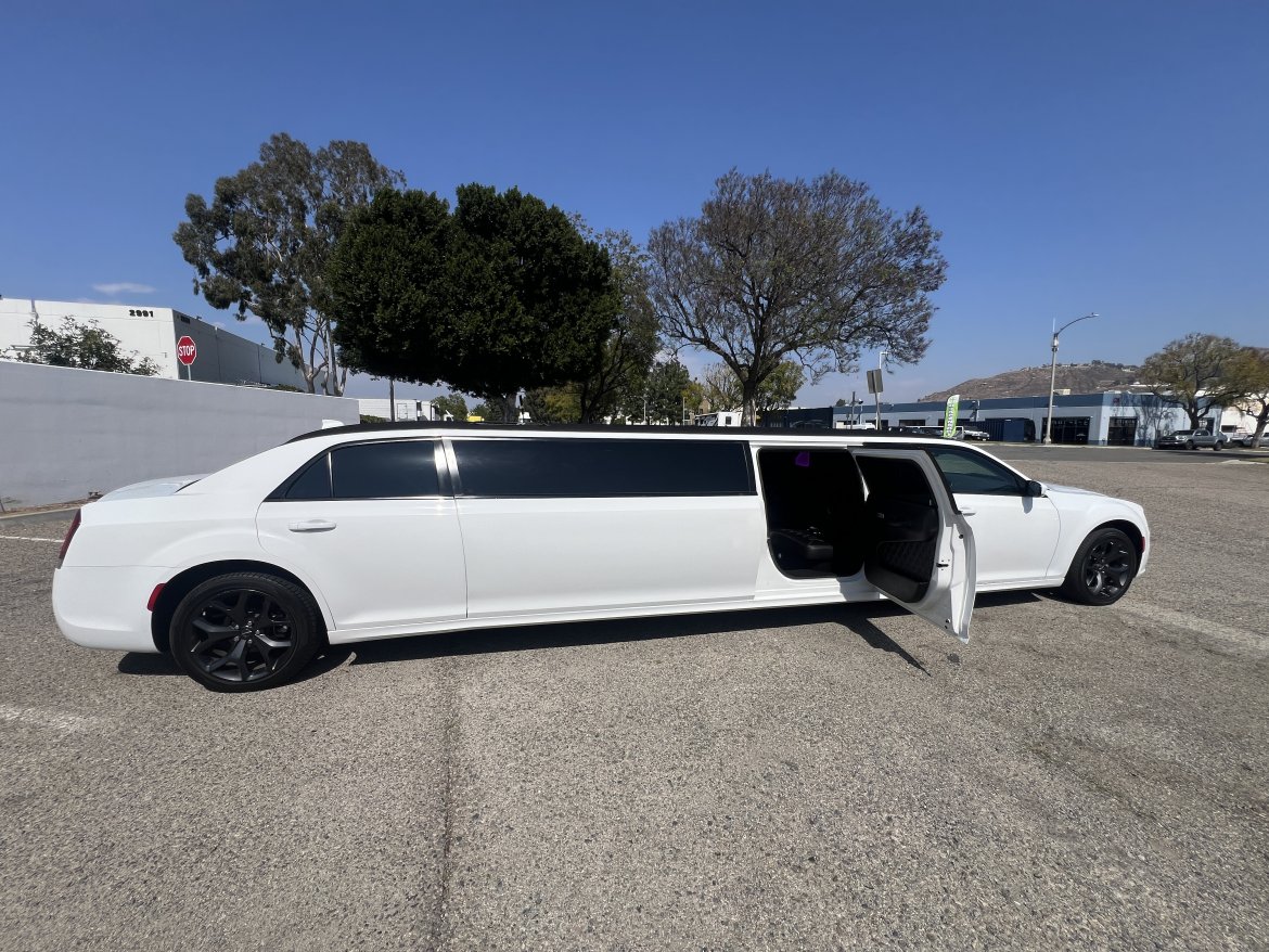 Photo of Limousine for sale: 2021 Chrysler 300 5th Door 140&quot; by Limos by Moonlight