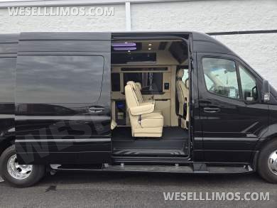 2026 Mercedes-Benz Sprinter - Midwest Automotive Designs Luxe Cruiser - Rear Bathroom