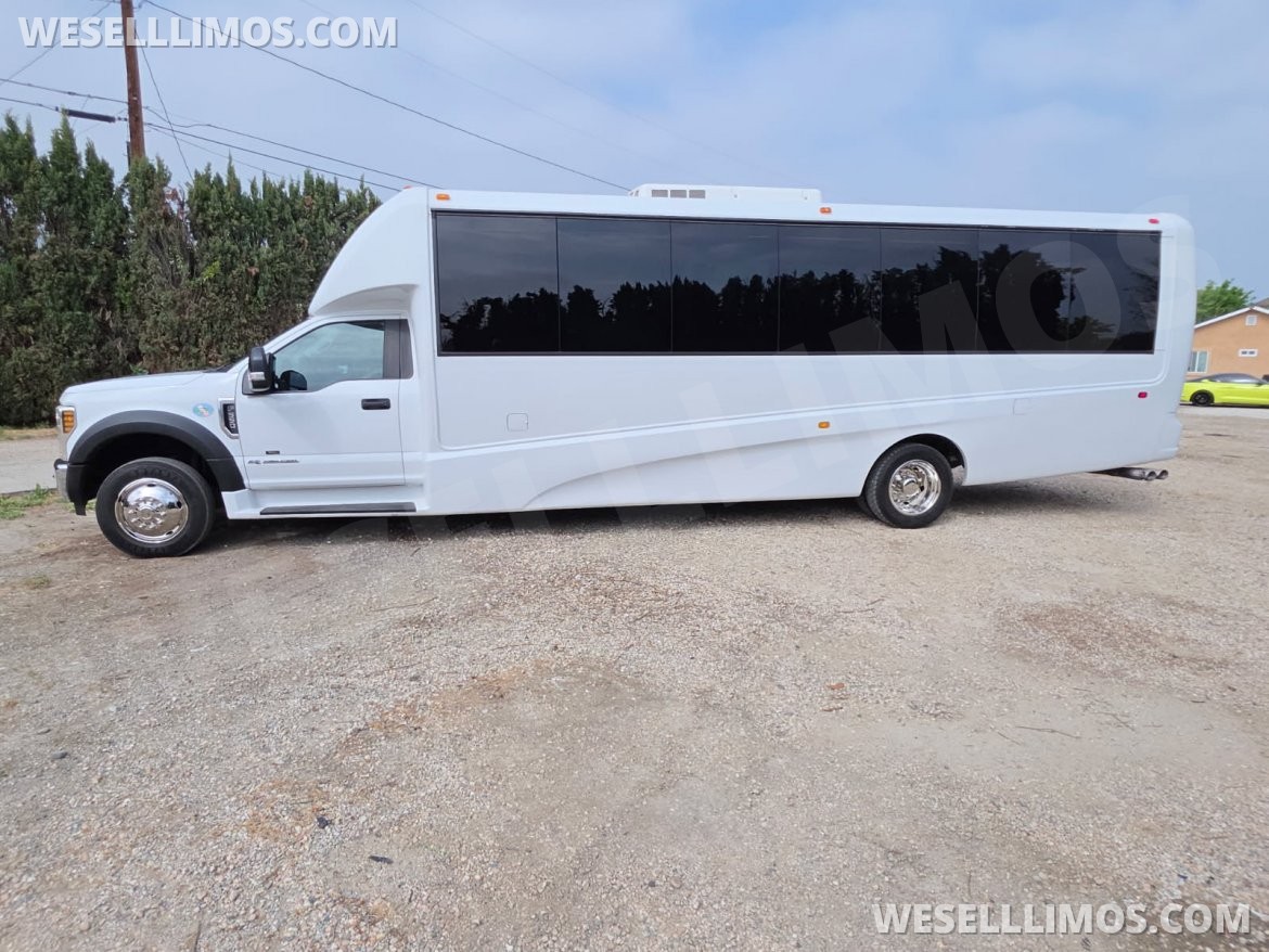 Photo of Shuttle Bus for sale: 2019 Ford F550 GM33 Shuttle 33&quot; by Grech Motors