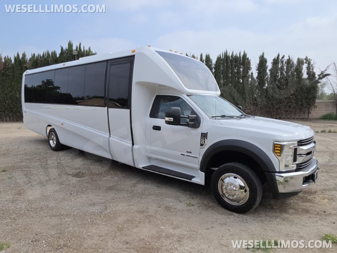 Photo of Shuttle Bus for sale: 2019 Ford F550 GM33 Shuttle 33&quot; by Grech Motors
