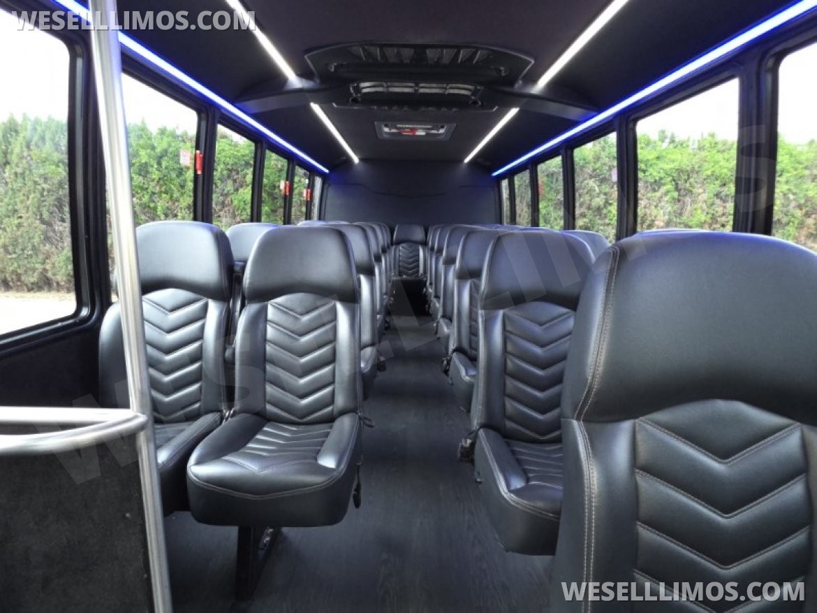Photo of Shuttle Bus for sale: 2019 Ford F550 GM33 Shuttle 33&quot; by Grech Motors