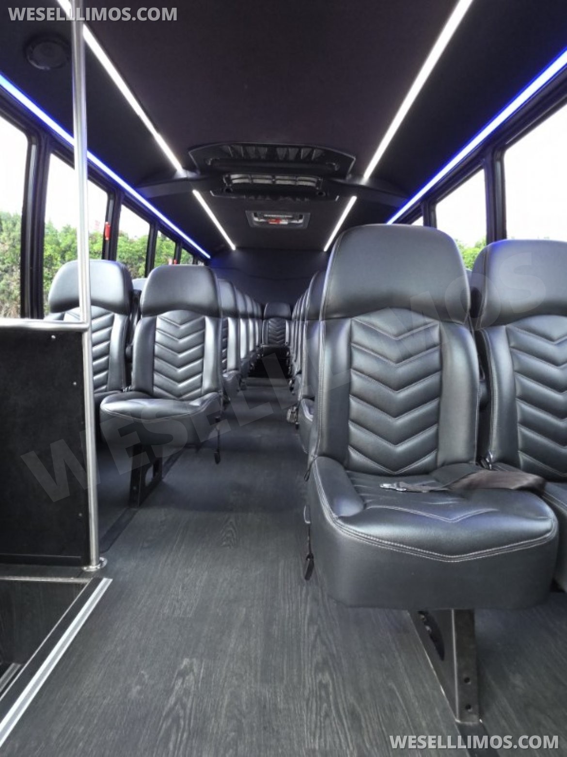 Photo of Shuttle Bus for sale: 2019 Ford F550 GM33 Shuttle 33&quot; by Grech Motors