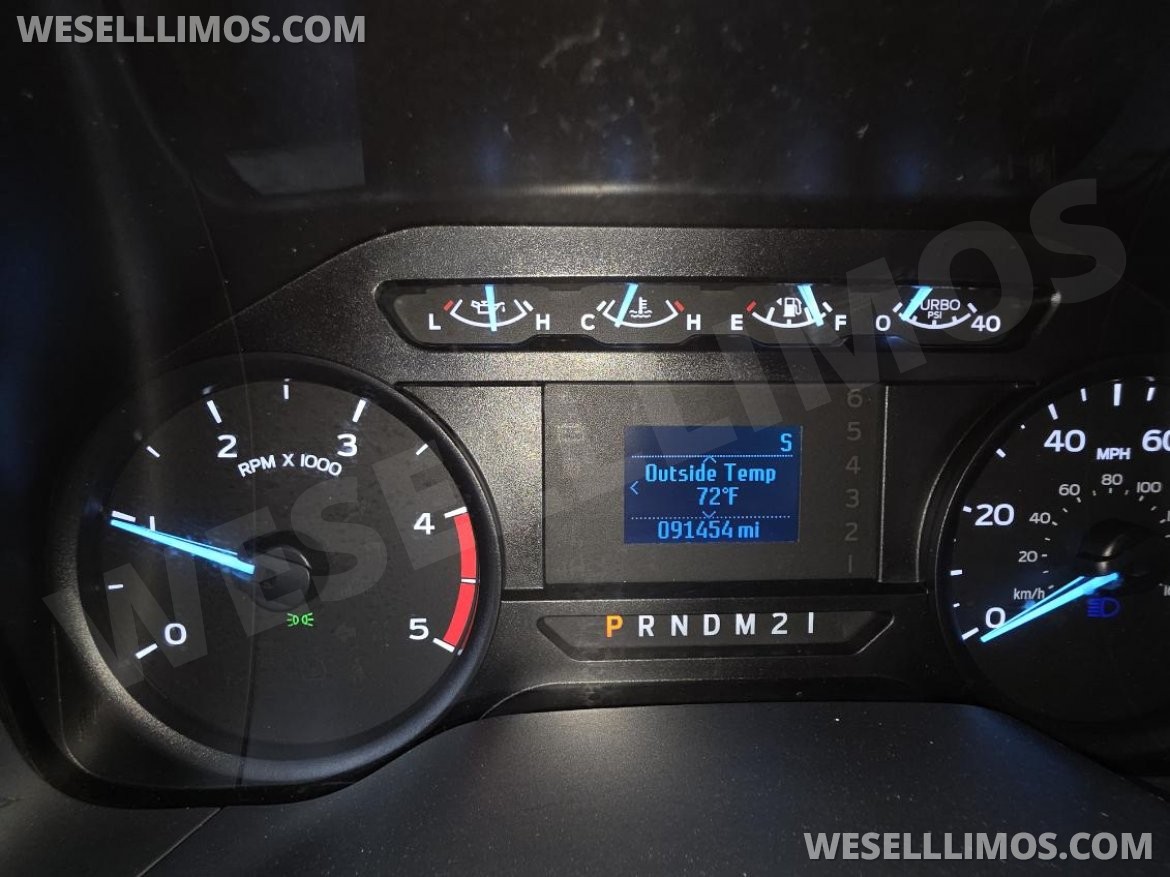 Photo of Shuttle Bus for sale: 2019 Ford F550 GM33 Shuttle 33&quot; by Grech Motors