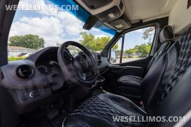 2019 Mercedes-Benz 3500XD Sprinter