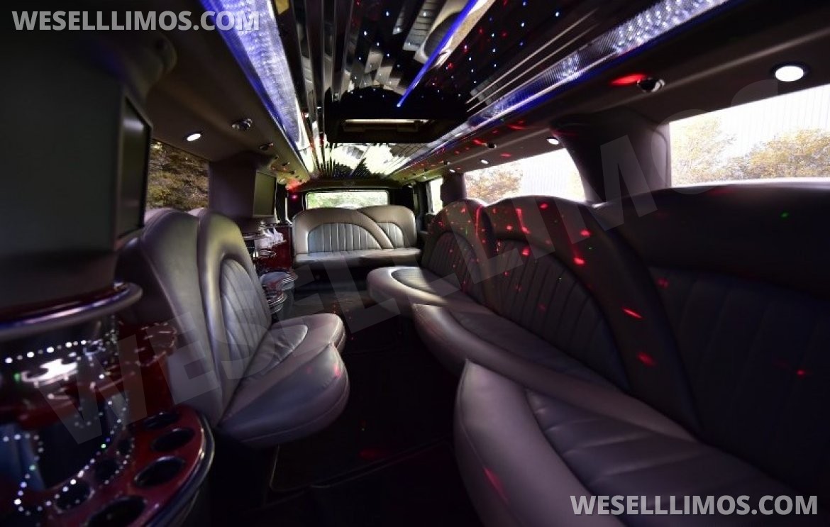 Photo of SUV Stretch for sale: 2006 Hummer H2 SUV Stretch by Executive Coach