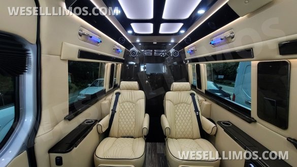 2023 Ulimate Toys  Mercedes-Benz Sprinter Sprinter