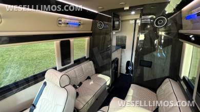 2023 Ulimate Toys  Mercedes-Benz Sprinter Sprinter