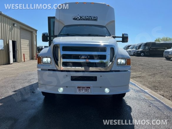 2013 Tiffany Ford F750 Limo Bus
