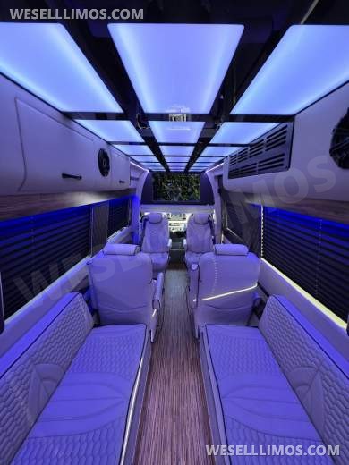 2020/22 Global Motor Coach Mercedes-Benz Sprinter 3500 Dual Rear Wheel Executive Shuttle