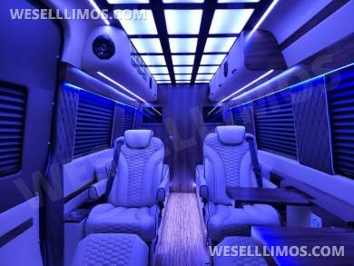 2020/22 Global Motor Coach Mercedes-Benz Sprinter 3500 Dual Rear Wheel Executive Shuttle