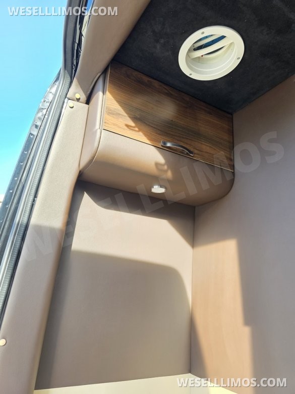 2020/22 Global Motor Coach Mercedes-Benz Sprinter 3500 Dual Rear Wheel Executive Shuttle