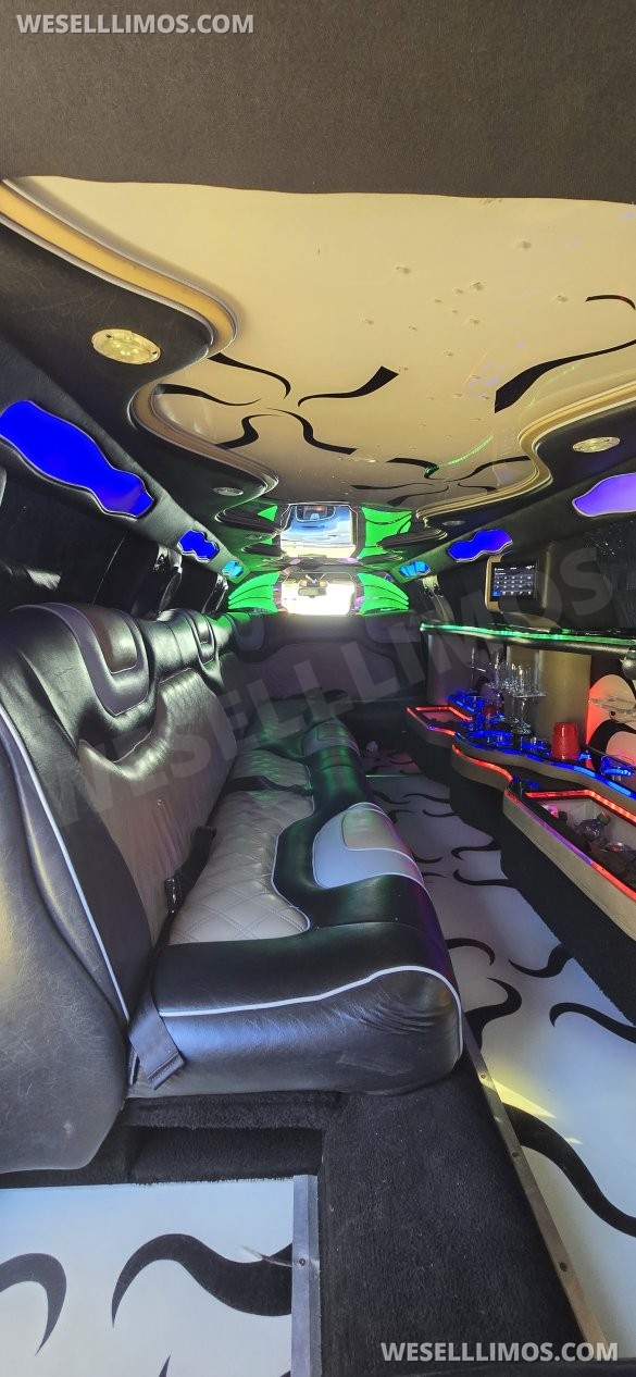 2013 Chrysler 300 Limo