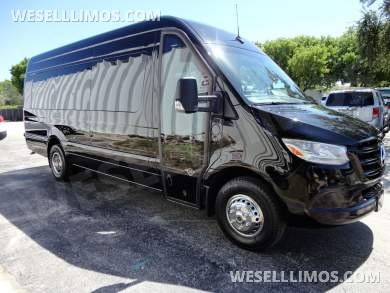 2023 LA West Mercedes-Benz 3500 Sprinter Executive Shuttle
