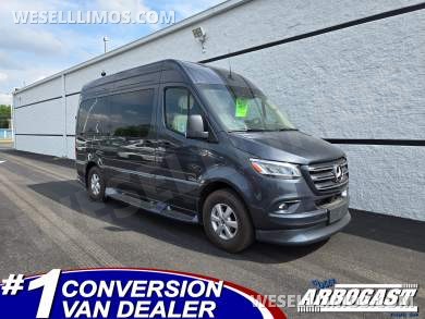 2026 Midwest Automotive Designs Mercedes-Benz Luxe Cruiser 8 Passenger - Rear Bathroom