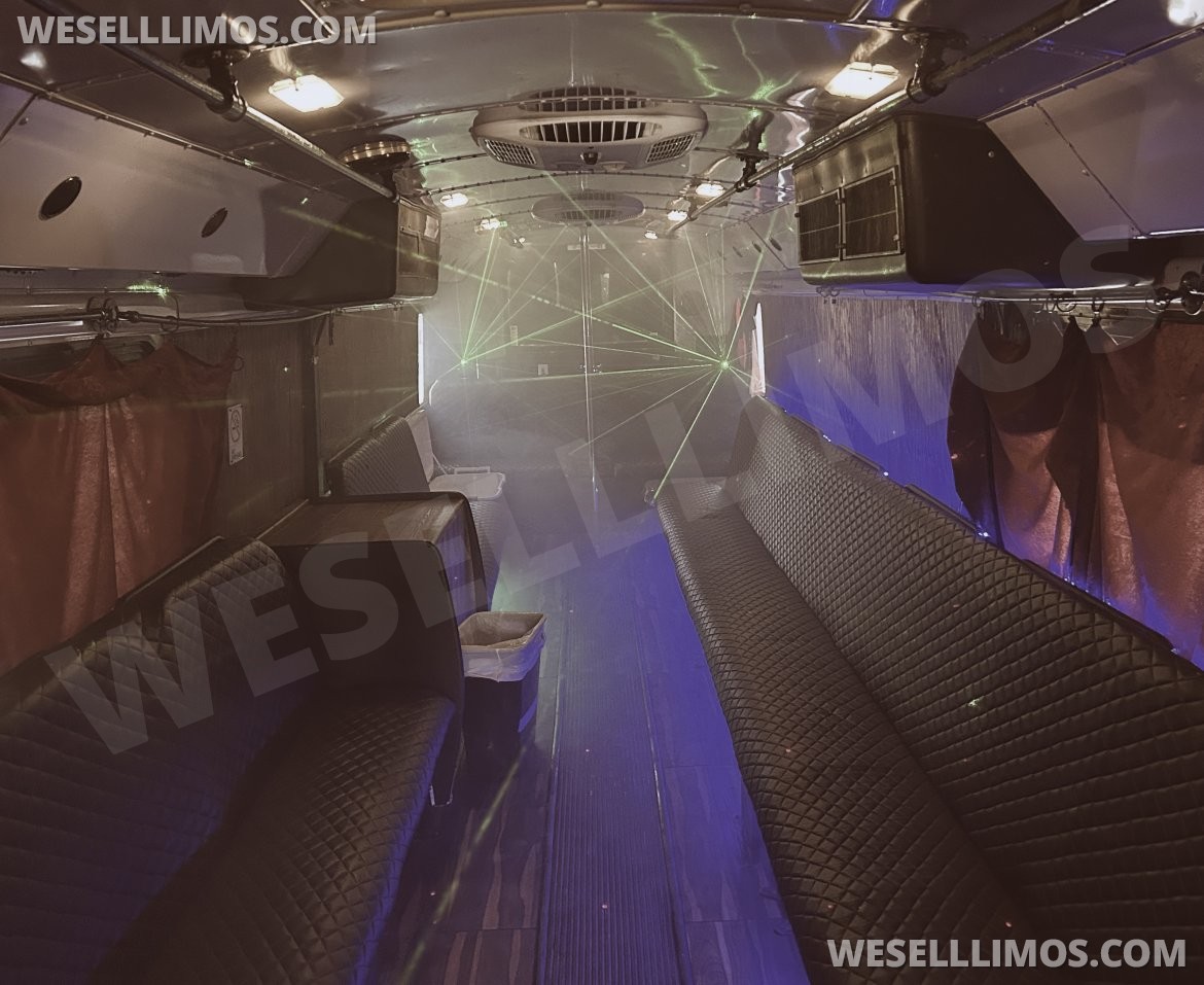 Limo Bus for Sale in Austin, TX - Photo 3